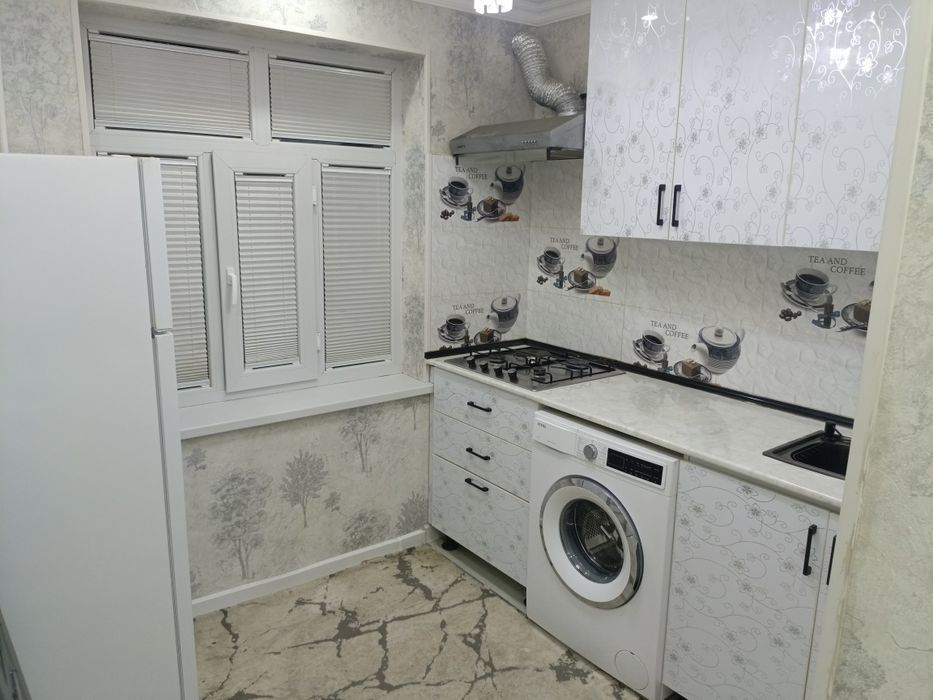 Ijaraga beriladi 2 xona 2 etaj hamma sharoit bor