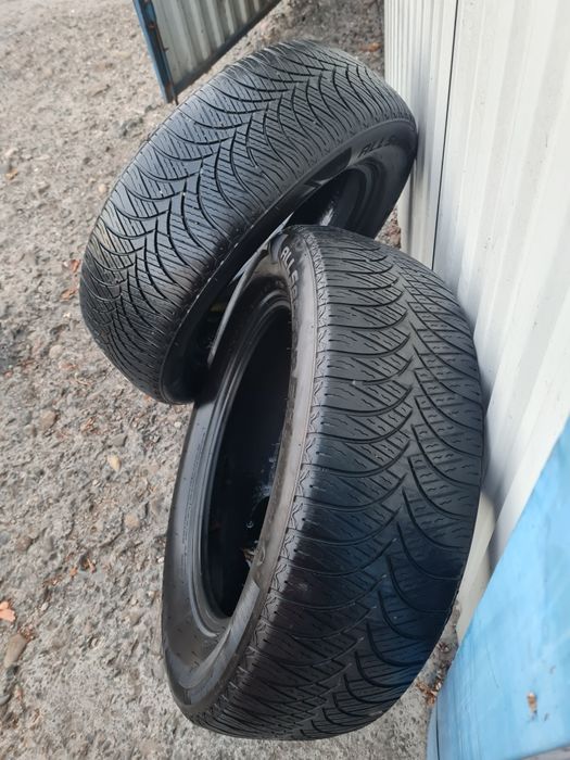 2 Anvelope de iarna*235/60R18*Nokian LICHIDARE STOC*75 Lei Buc*