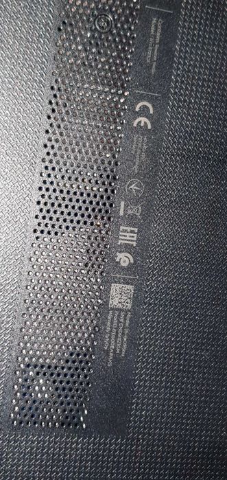 HP  15-RA0XX  15" лаптоп 4GB