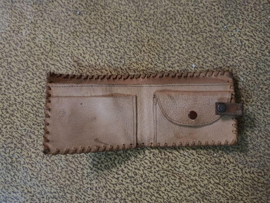 портфейл от естествена кожа