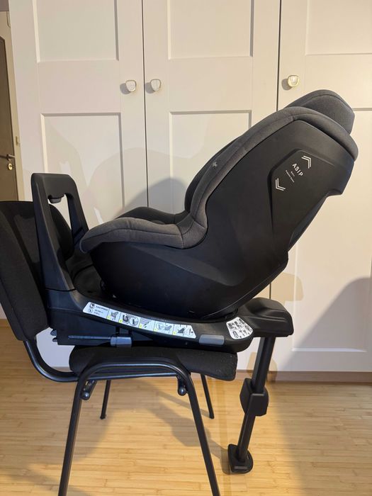 Axkid Стол за кола Spinkid (0-18 кг.)