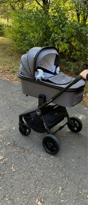 Бебешка количка неразличима от нова