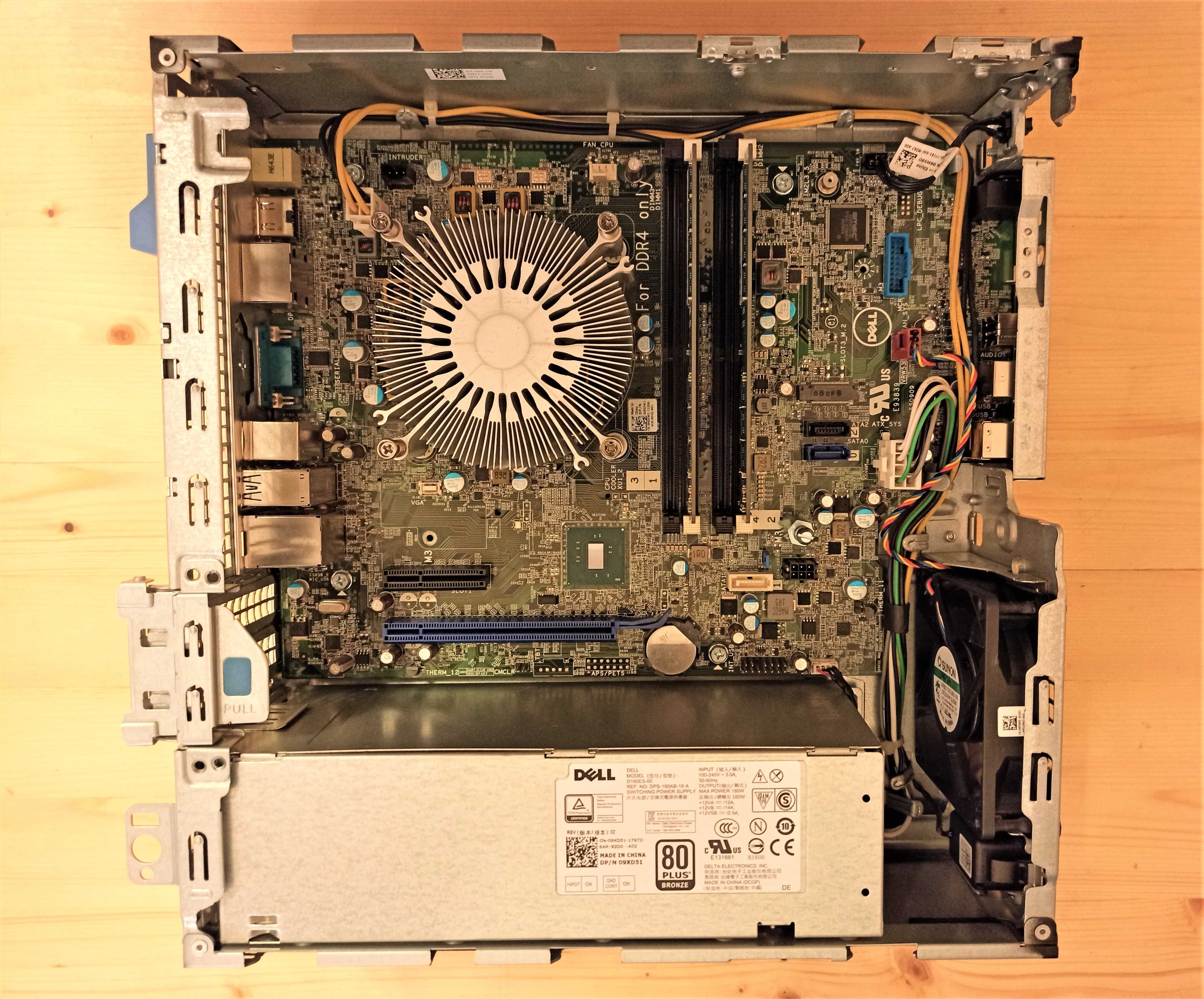 компютър DELL OptiPlex 7040