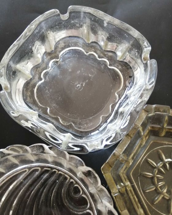 Set de 3 scrumiere sticla vintage de colectie colectionari