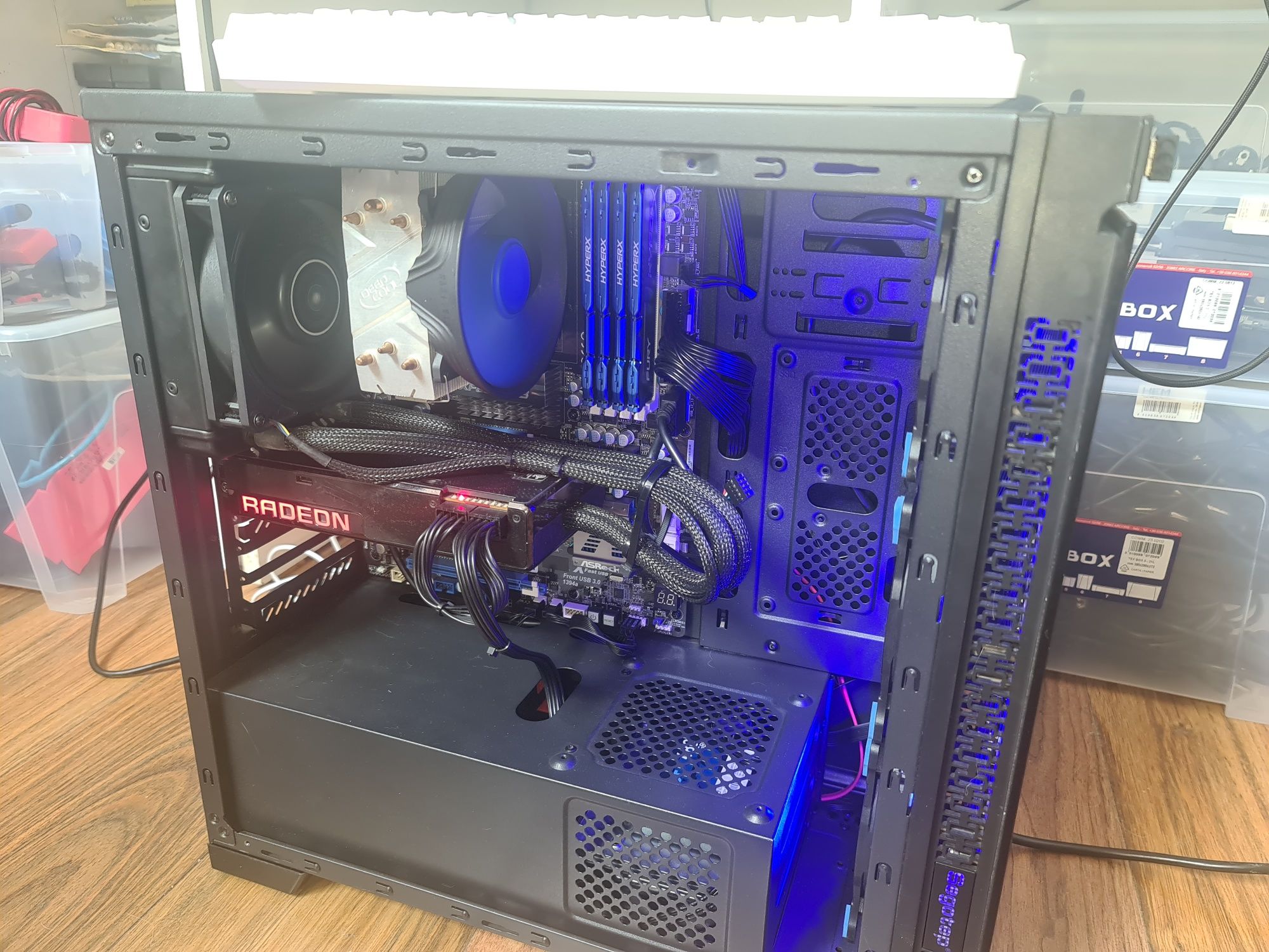Vand sistem/PC/calculator complet.