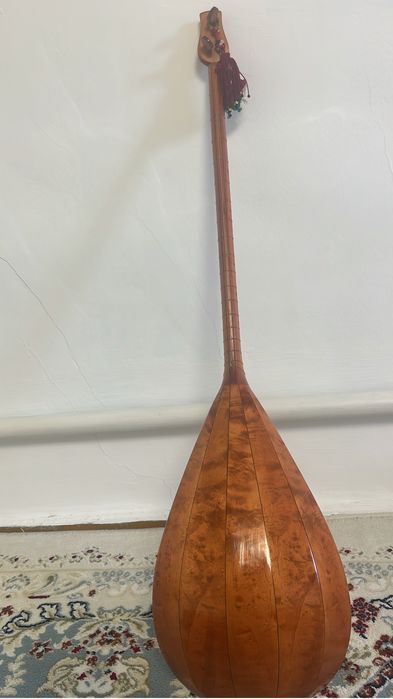 Домбыра сатылады ,