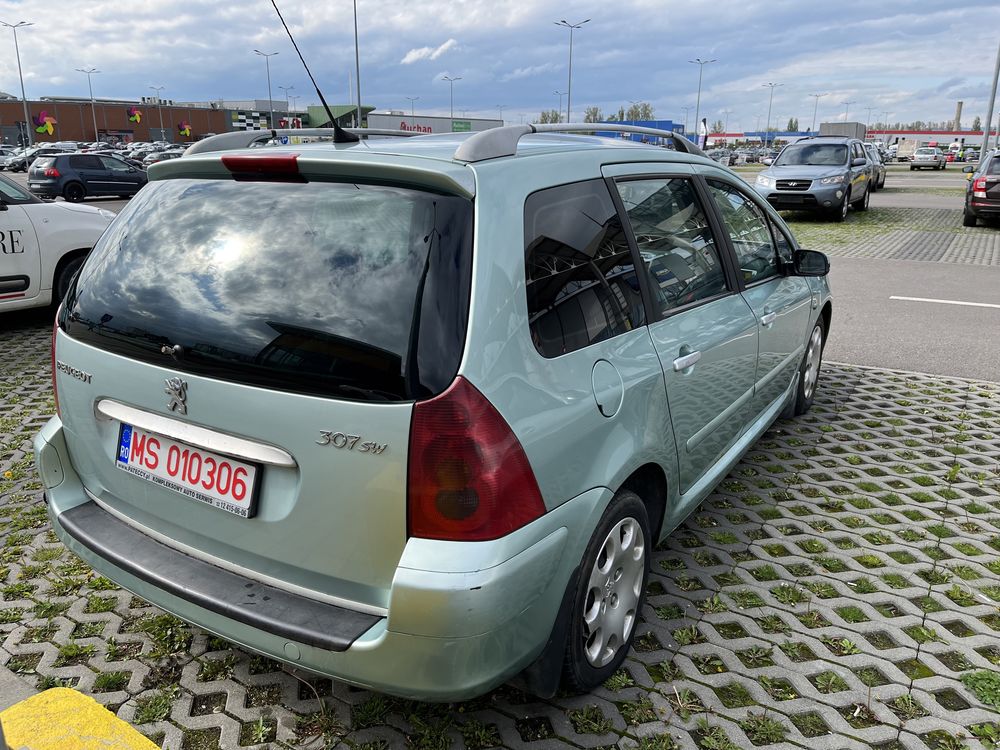 Vand piese peugeot 307 2.0D 90 cai