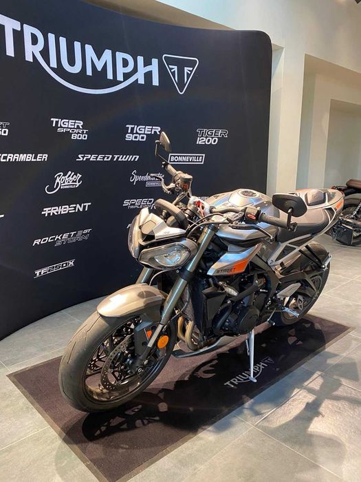 Motocicleta Triumph Street Triple 765 RS Second 2025 | Rate | Leasing