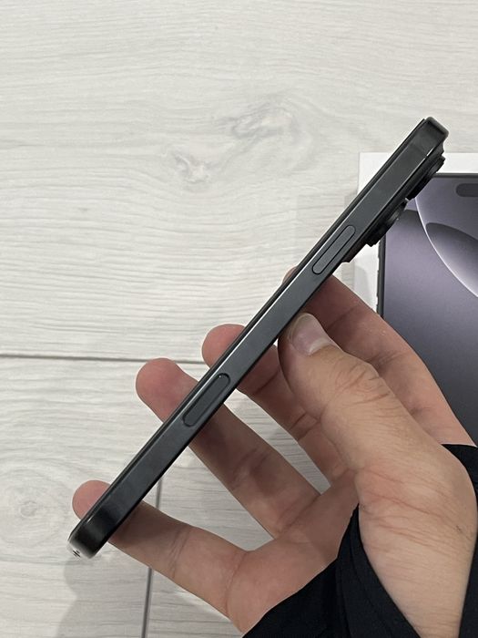 Iphone 16 Pro Max 512 GB Negru Ca nou Factura & Garantie