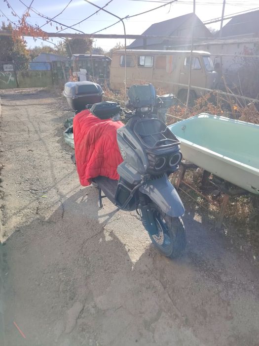 Продам скутер 150 куб