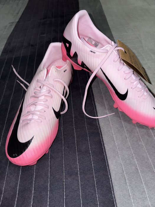 Ghete de fotbal mărimea 43