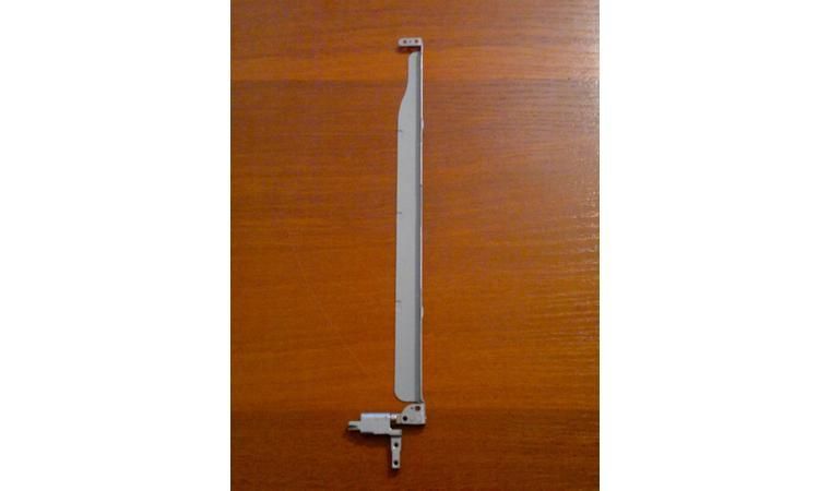 Продам крепление экрана (правое) и другие для HP Compaq nx6110, nc6320