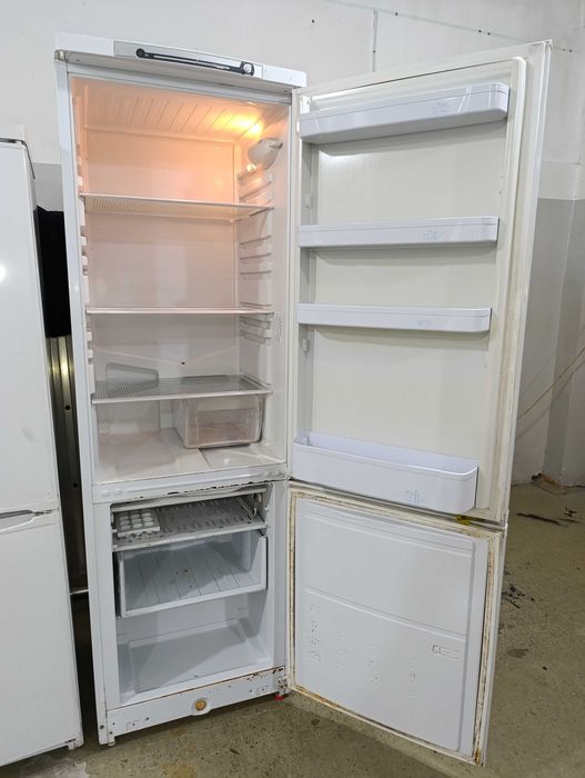 Б/у  холодильник Индезит в рабочем состоянии