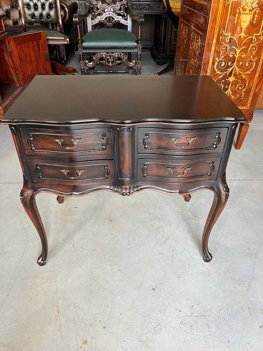 Comoda Baroc,recent restaurata!