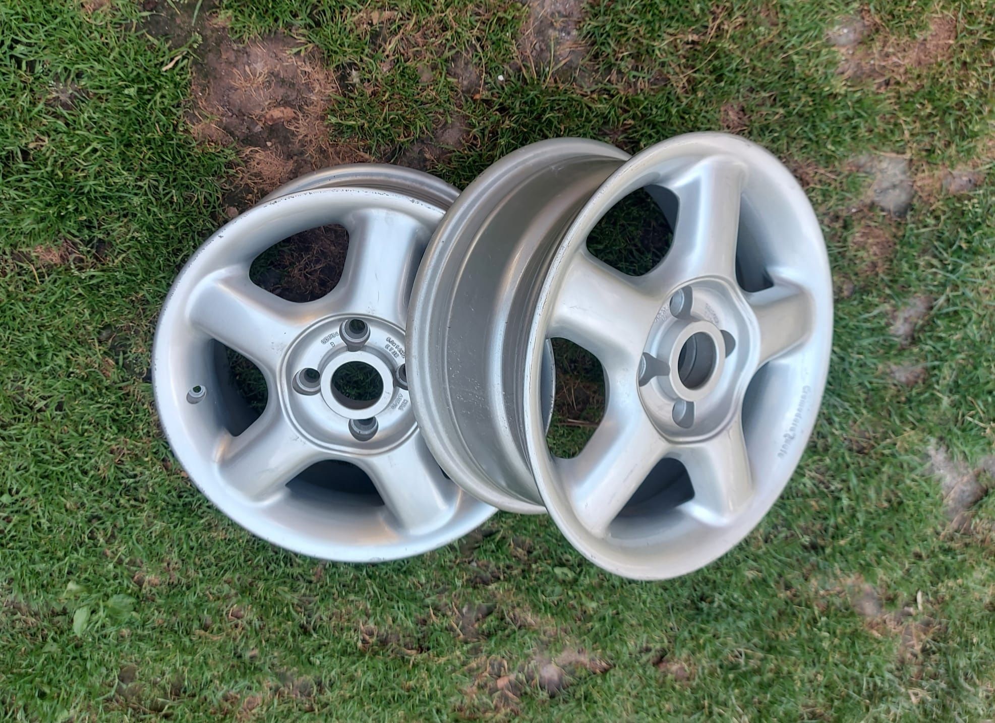 Două jante aliaj R14 seria 6Jx14H2 ET38 - 4x100