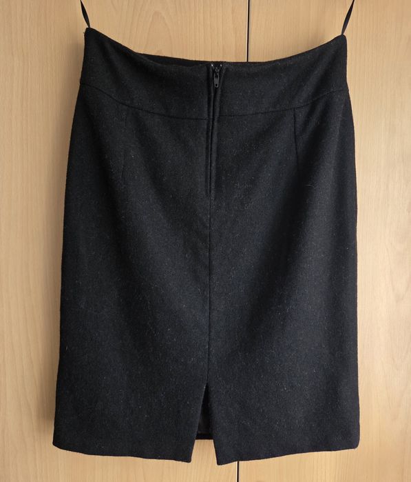 Fusta lana marimea 42