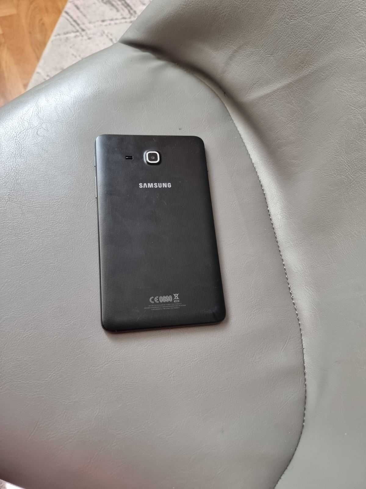 Таблет Samsung SM-T285 Galaxy Tab A 7", Черен с 4G модул