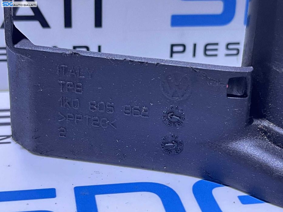 Suport Priza Deflector Difuzor Captare Aer Volkswagen Golf 5 1.9 TDI 2.0 TDI 2004 - 2008 Cod 1K0805962A