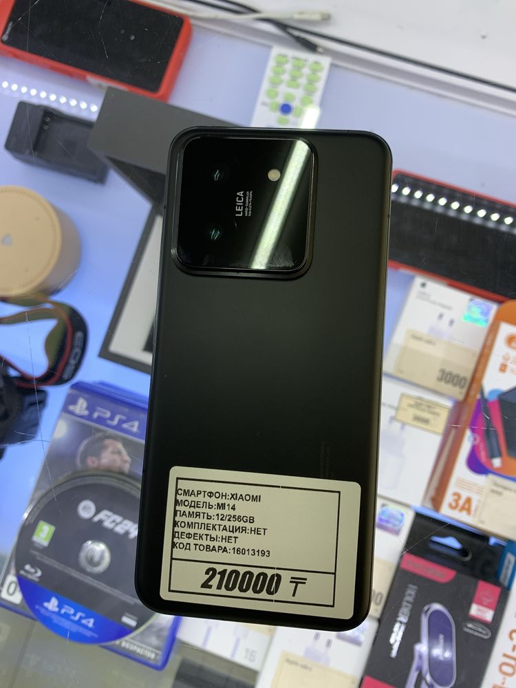 Xiaomi 14 12/256 в магазине реал ауэзова 32 рассрочка