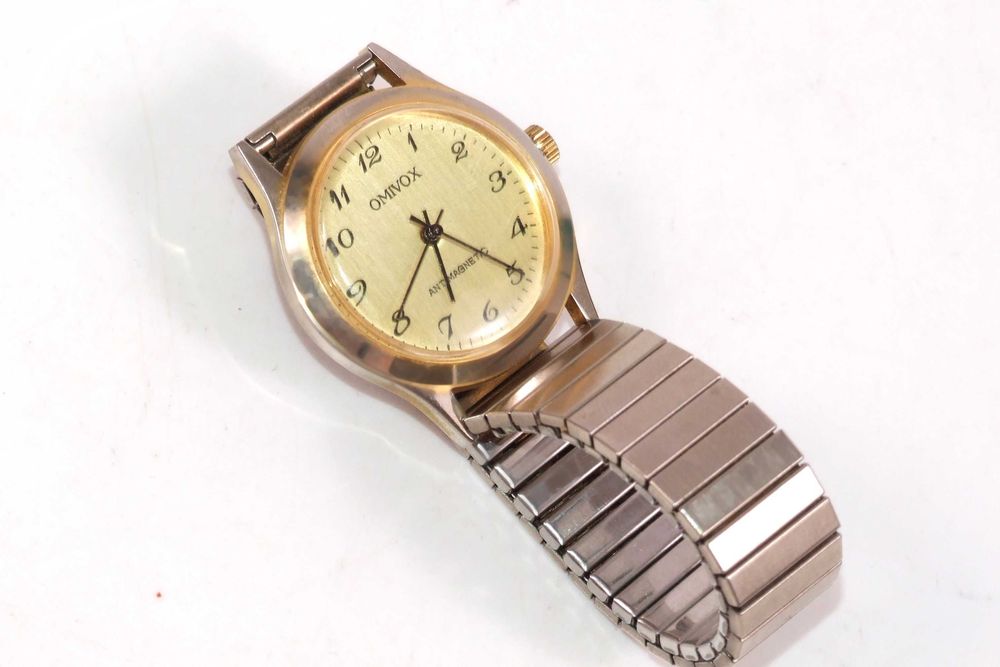 Ceas mecanic elvetian OMIVOX antimagnetic, geam cristal, NOU