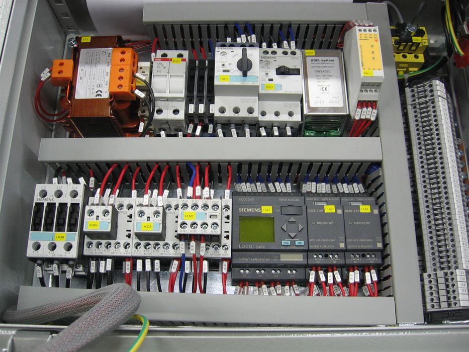 Automatizări electrice rezidential / industrial, acționari echipamente