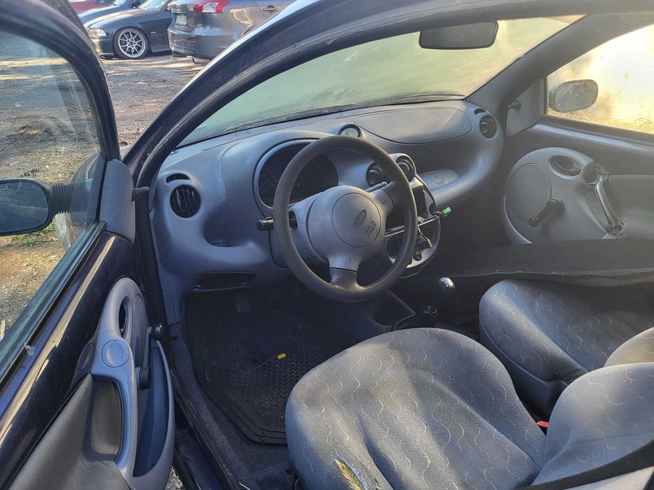 Ford Ka на части