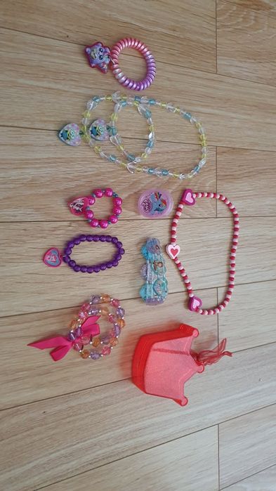 Brățări si coliere My Little Pony, Minions,  Sofia