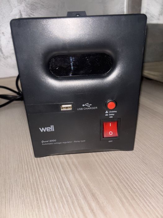 Stabilizator de Tensiune Automat 2000VA / 1200W AVR-REL-GUARD2000-WL