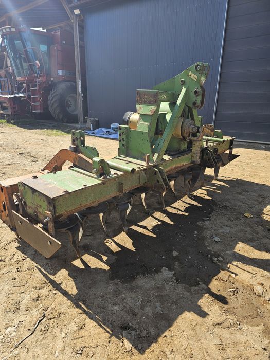 Grapa rotativa freze de 3 metri amazone