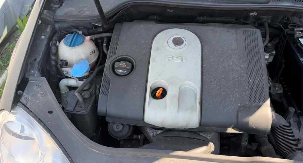 Motor 1.6 FSI , VW golf 5 , cod motor BLF