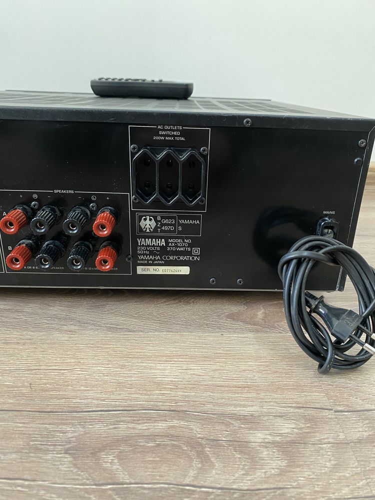 YAMAHA AX-1070 - ВИСОК КЛАС - Качествен и мощен домашен усилвател
