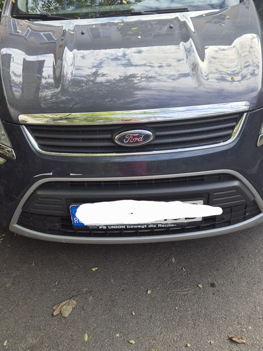 Vând Ford kuga 2012