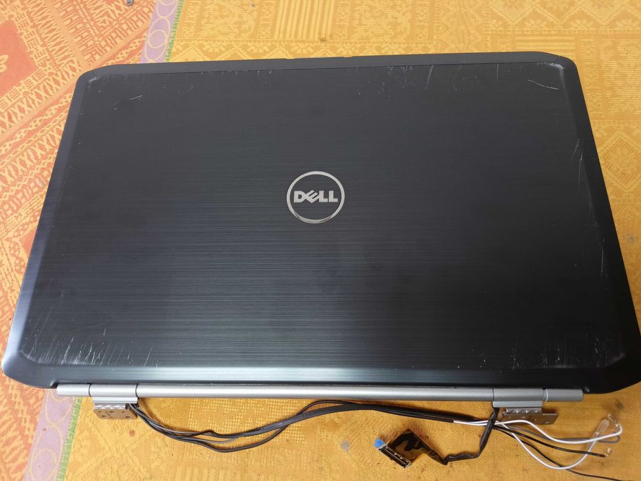 Elemente Dell Latitude E5520