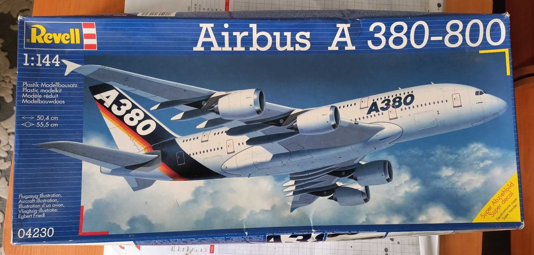 Модель самолёта Airbus A380-800 First Flight 1/144