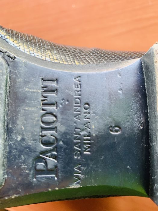 Pantofi Cesare Paciotti