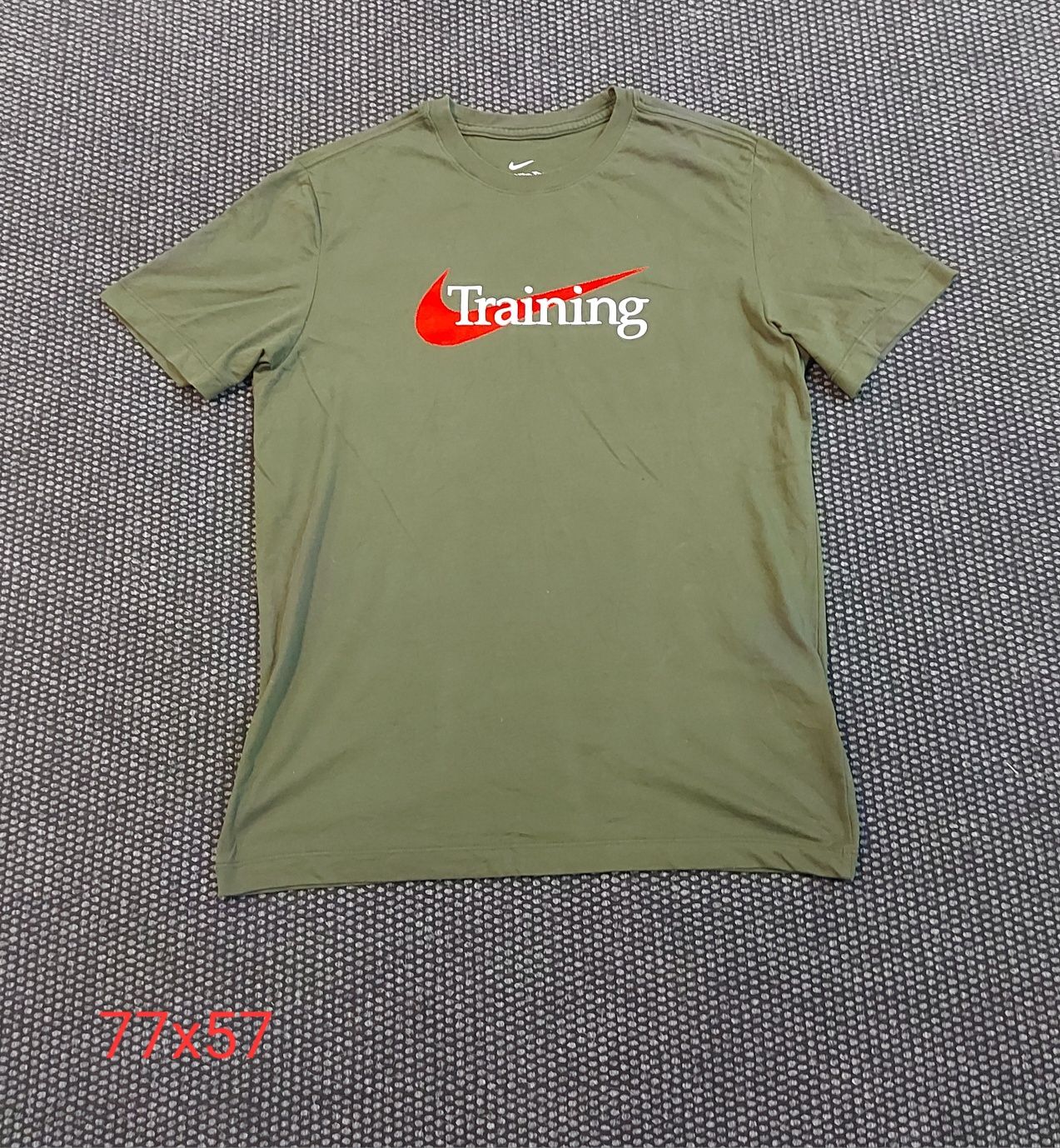 Nike тениска M размер