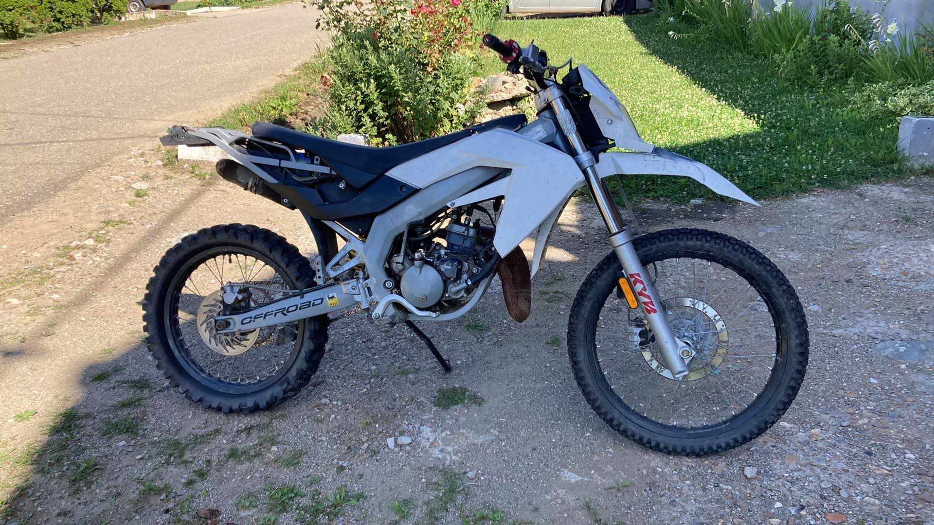 Vnd cross 50cc în 2t pahar valve
