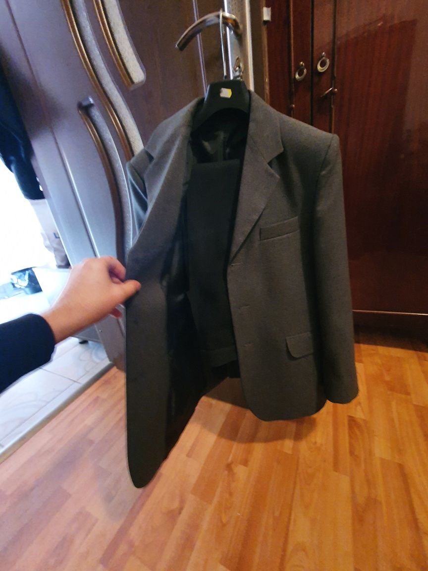 Costum stare impecabila copii / adolescenți (finalizare clasa 8a, etc)