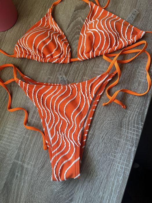 Costum de baie portocaliu nou fara eticheta