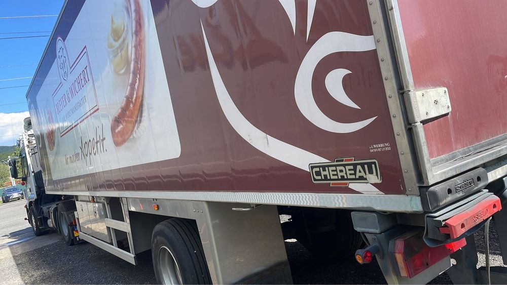 Semiremorca chereau