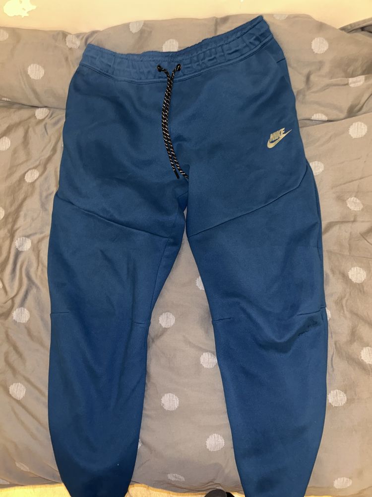 Nike Tech Fleece