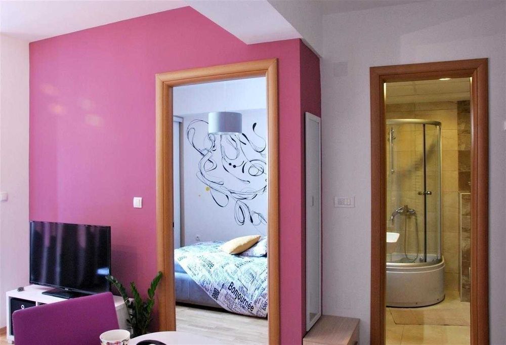 Дава се под наем Двустаен апартамент в Бургас, Лазур - 57 кв.м за 204 € - Снимка #2