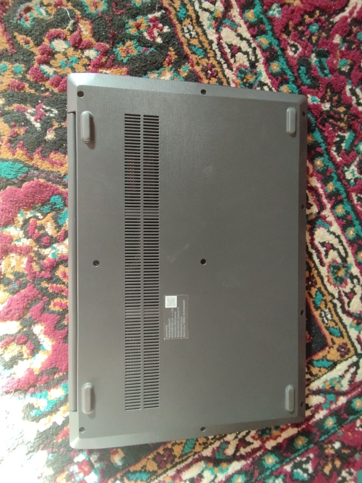 Noutbuk Lenovo для офиса
