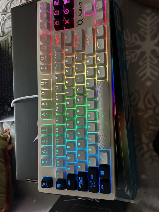 Vand tastaturã Pc