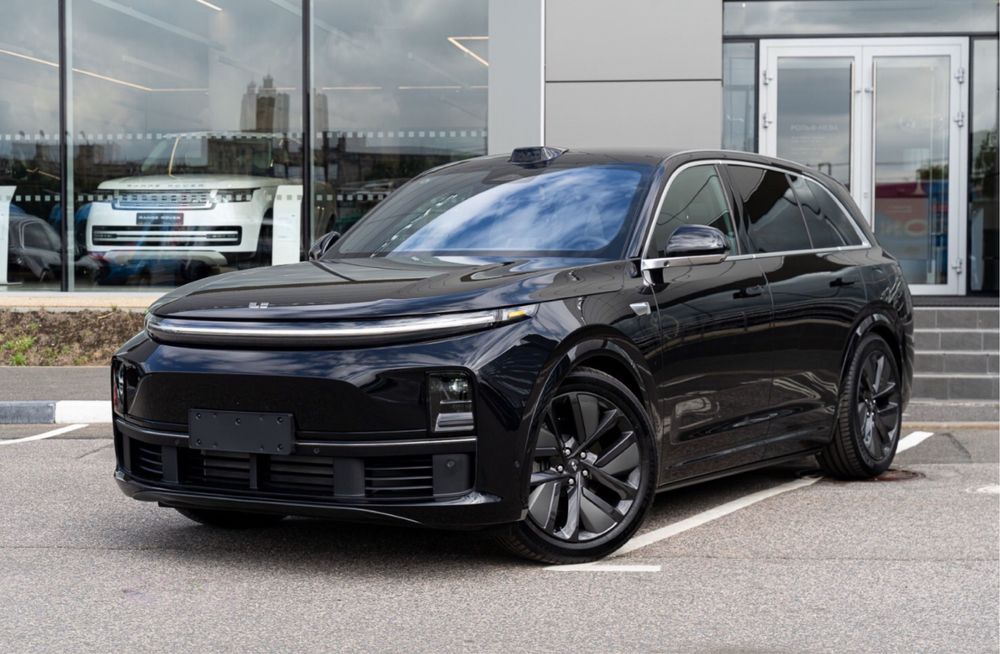 Продам свой Li 7 Ultra Black 2024 идеал