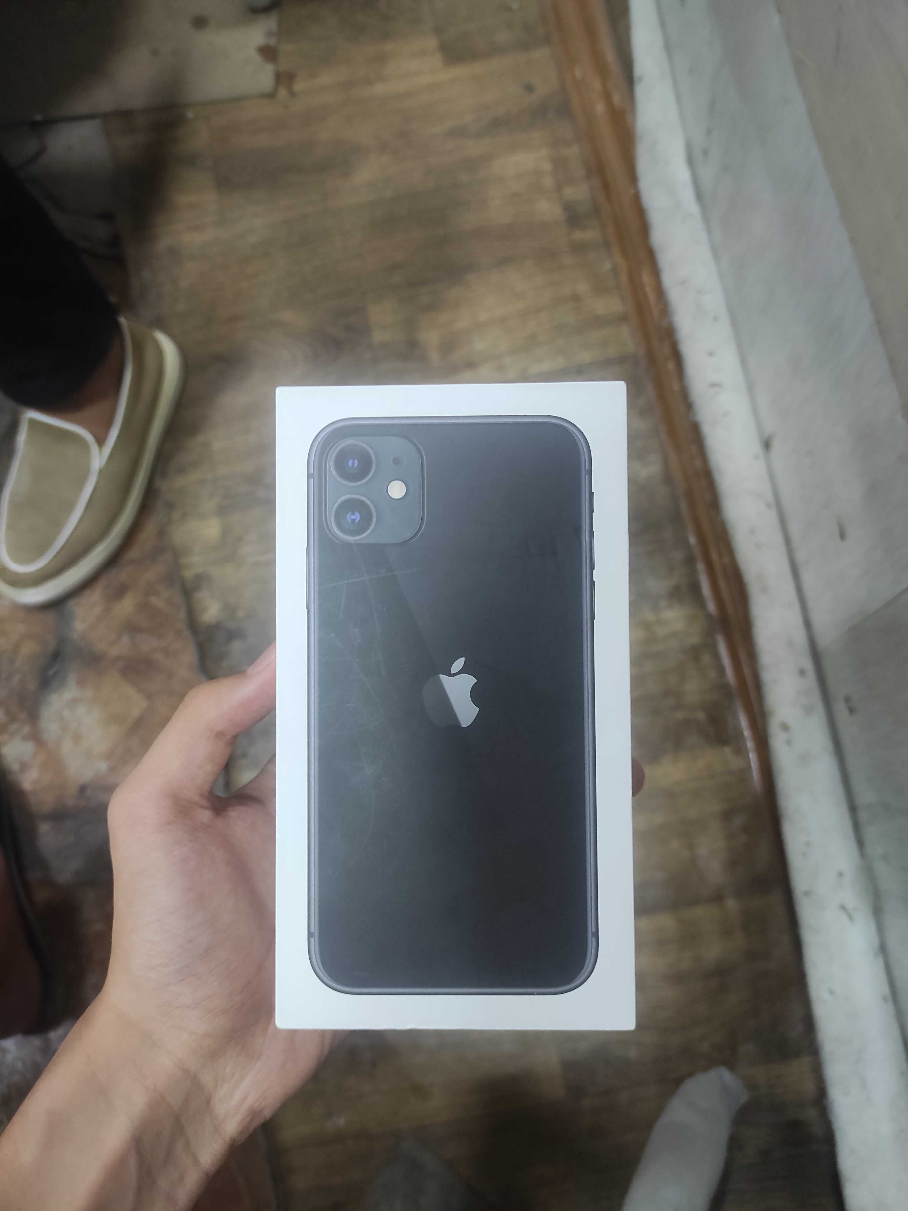 Продается Коробка От Айфон 11, 64 Gb