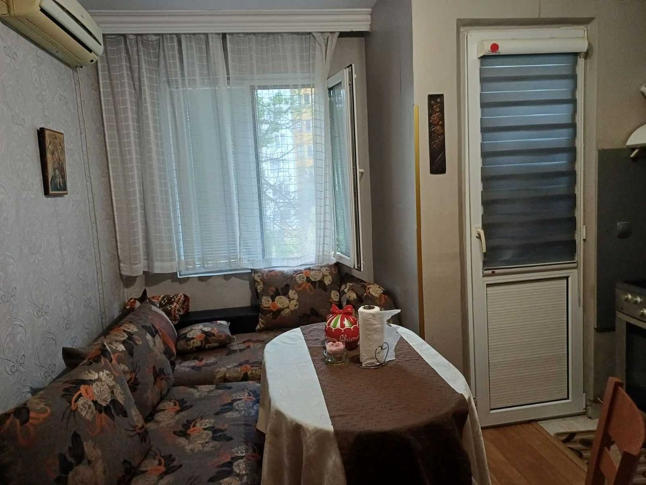 Продава се Двустаен апартамент в Благоевград, Ален мак - 43 кв.м за 966 €/кв.м - Снимка #1