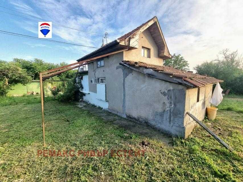 Парцел с Вила за продажба, гр. Русе