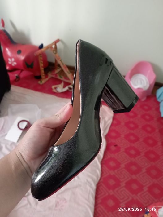 Tufli ayollarni yangi