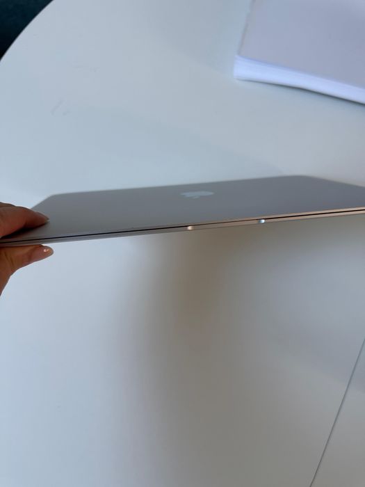 MacBook Air 13” (2019)